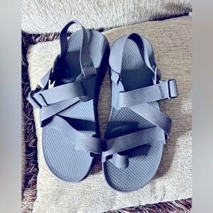 Chaco Gray Outdoor Sandals with Adjustable Straps size 11